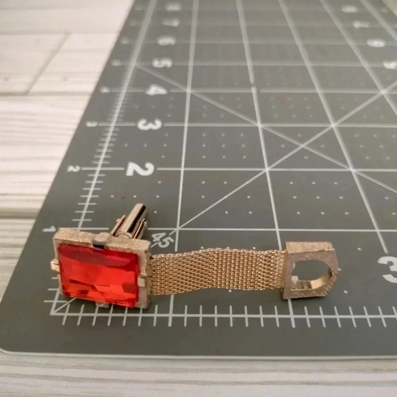 Set of Men's Gold Tone Orange Center Cufflinks Unbranded Wrap Around - Picture 5 of 5